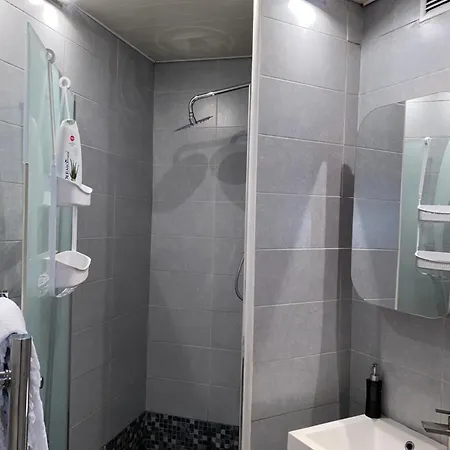 Apartment Lumineux 4 Personnes *